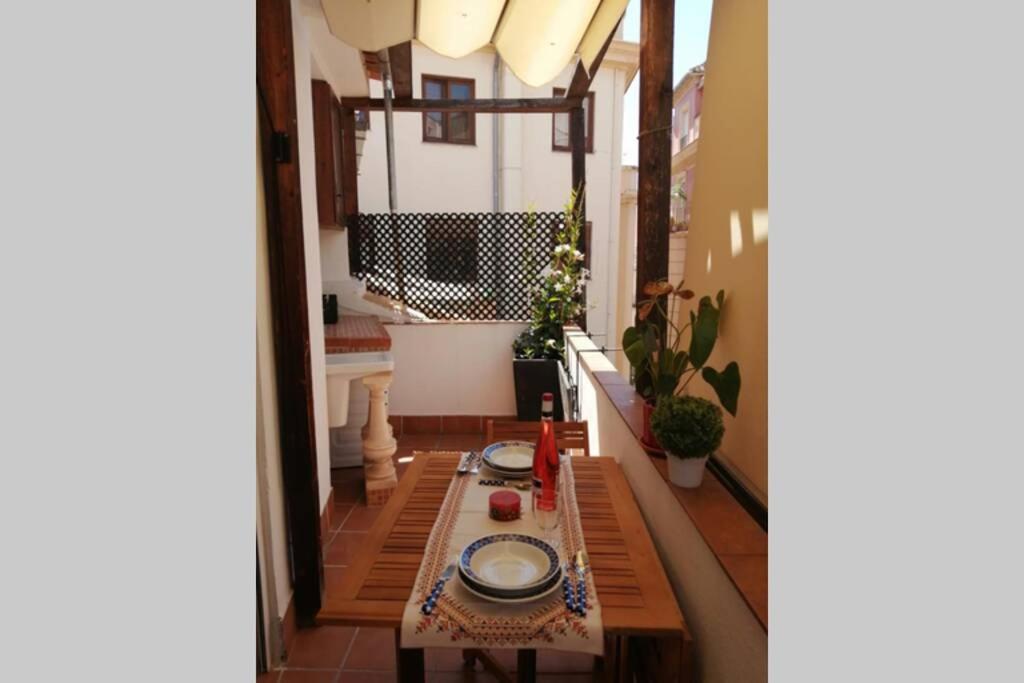 Atico Exclusivo En El Centro De Granada Apartman Kültér fotó